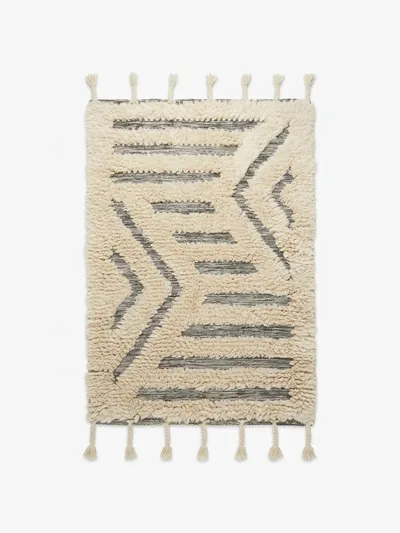 Off-white & gray 3D kilim