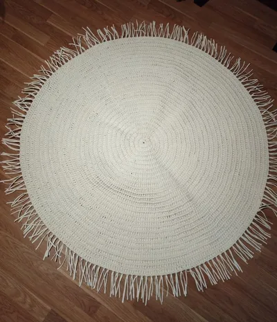 Handmade Modern White Round Crochet