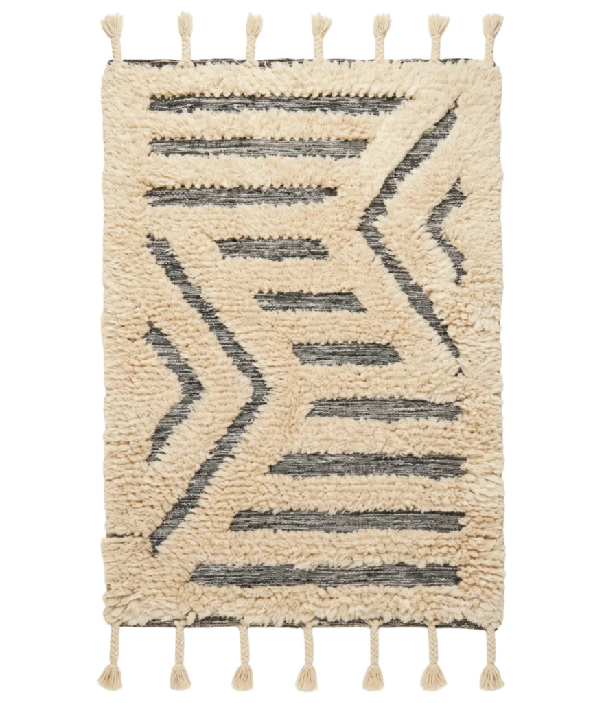 Off-white & gray 3D kilim